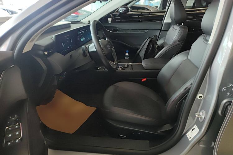 Used Ford Mondeo 2023 EcoBoost 245 Luxury Model Left Front Seat
