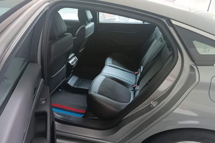 Used Ford Mondeo 2023 EcoBoost 180 Comfort Model Left Rear Seat
