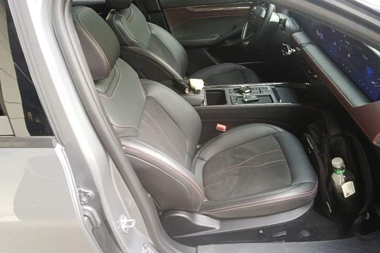 Used Ford Mondeo 2023 EcoBoost 245 Ultimate Model Right Front Seat
