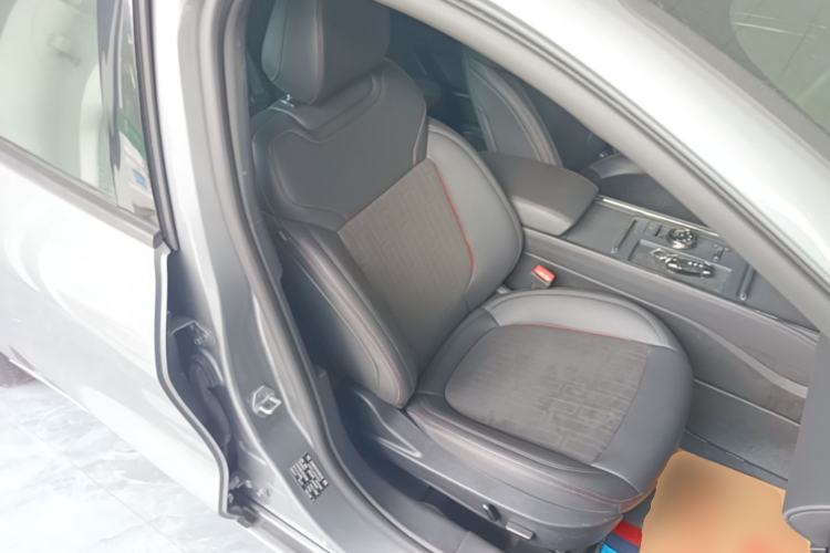 Used Ford Mondeo 2023 EcoBoost 180 Comfort Model Right Front Seat