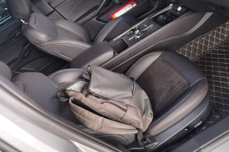 Used Ford Mondeo 2023 EcoBoost 180 Comfort Model Right Front Seat