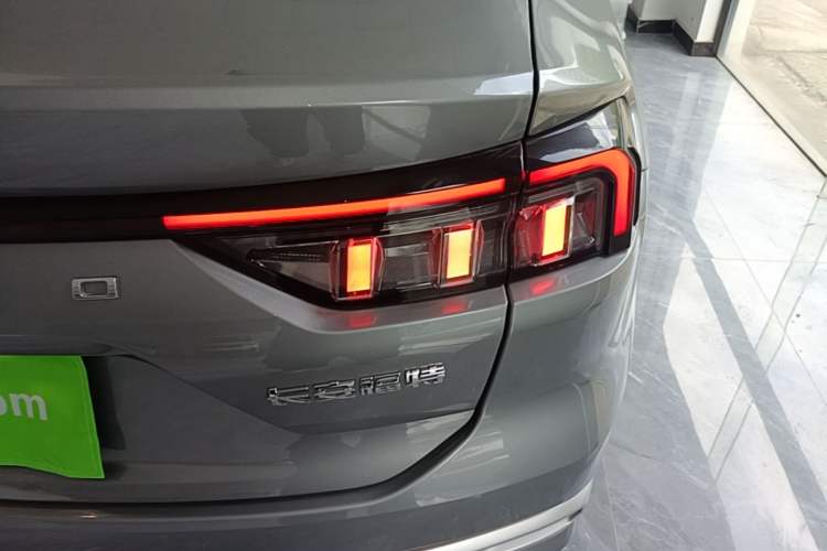Used Ford Mondeo 2023 EcoBoost 180 Comfort Model Right Rear Taillight