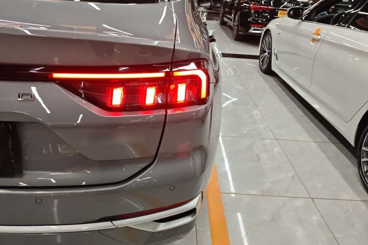 Used Ford Mondeo 2023 EcoBoost 245 Luxury Model Right Rear Taillight