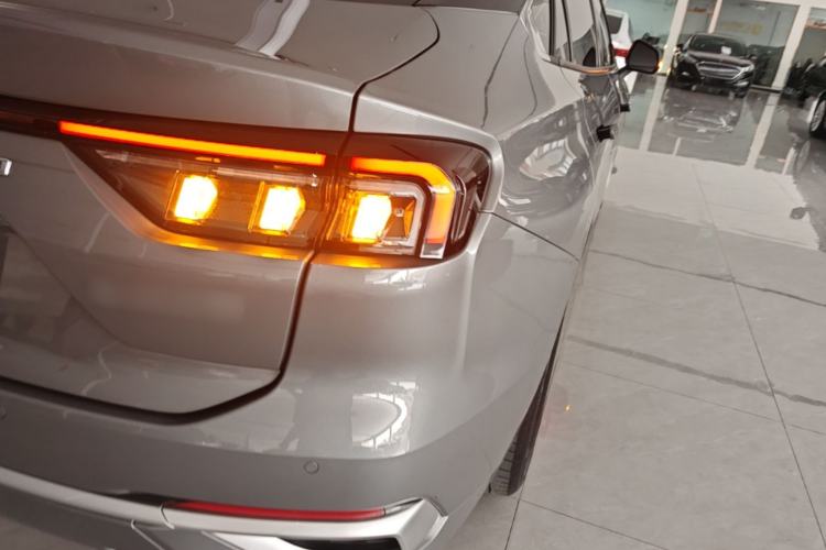 Used Ford Mondeo 2023 EcoBoost 245 Luxury Model Right Rear Taillight