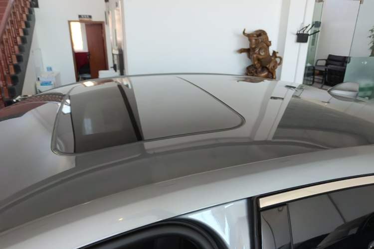 Used Ford Mondeo 2023 EcoBoost 180 Comfort Model Roof