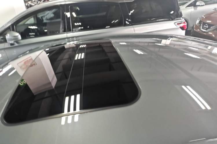 Used Ford Mondeo 2023 EcoBoost 180 Luxury Model Roof