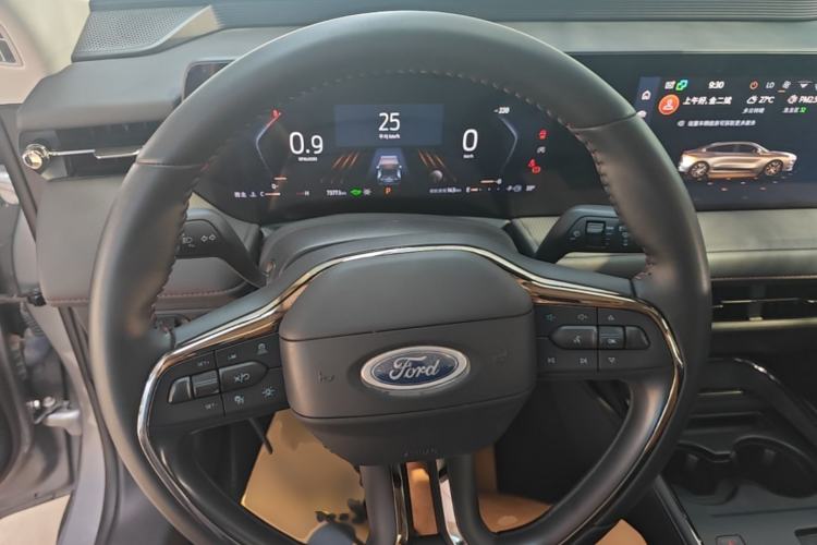 Used Ford Mondeo 2023 EcoBoost 245 Luxury Model Steering Wheel