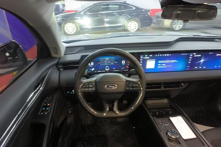 Used Ford Mondeo 2023 EcoBoost 180 Luxury Model Steering Wheel