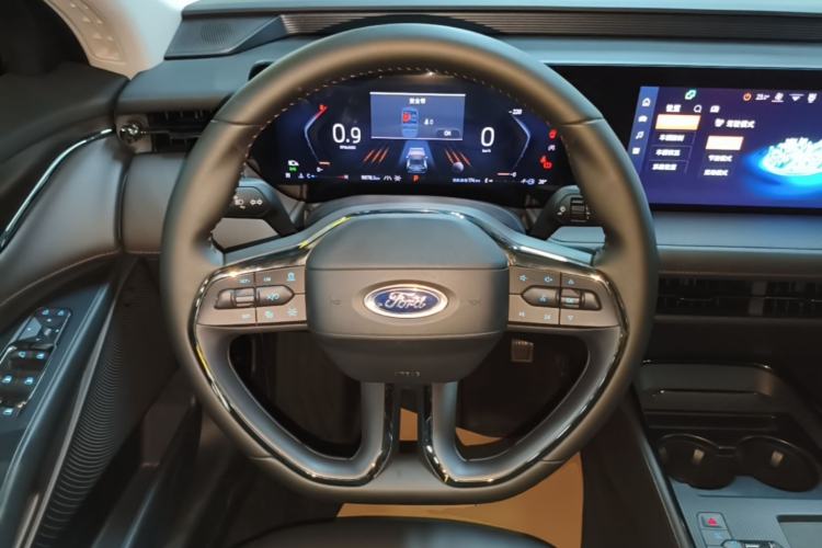 Used Ford Mondeo 2023 EcoBoost 245 Luxury Model Steering Wheel
