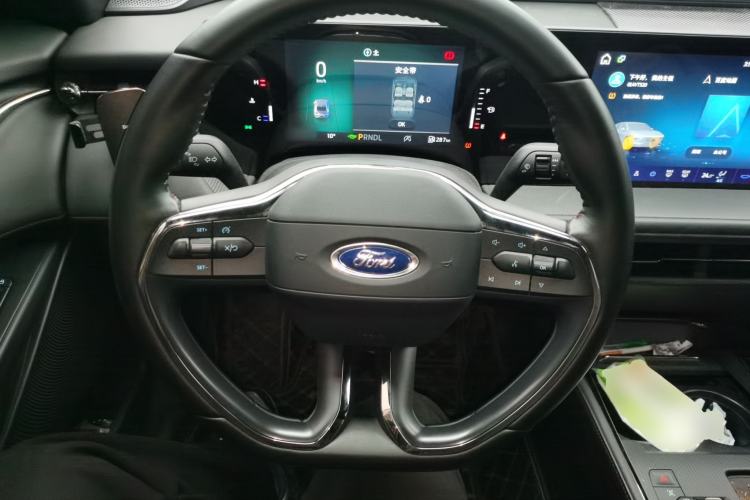 Used Ford Mondeo 2023 EcoBoost 180 Comfort Model Steering Wheel