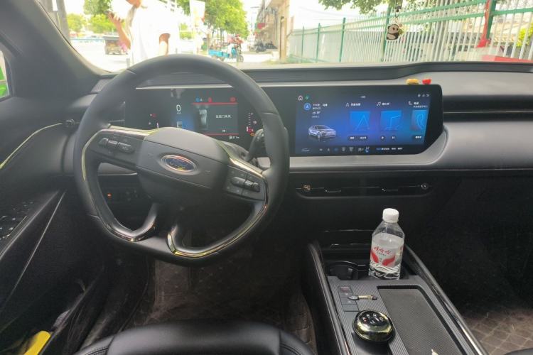 Used Ford Mondeo 2023 EcoBoost 180 Comfort Model Steering Wheel