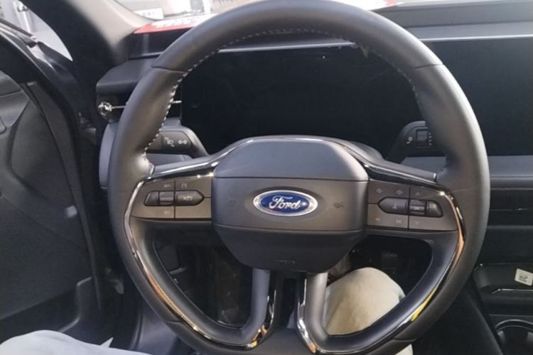 Used Ford Mondeo 2023 EcoBoost 180 Comfort Model Steering Wheel