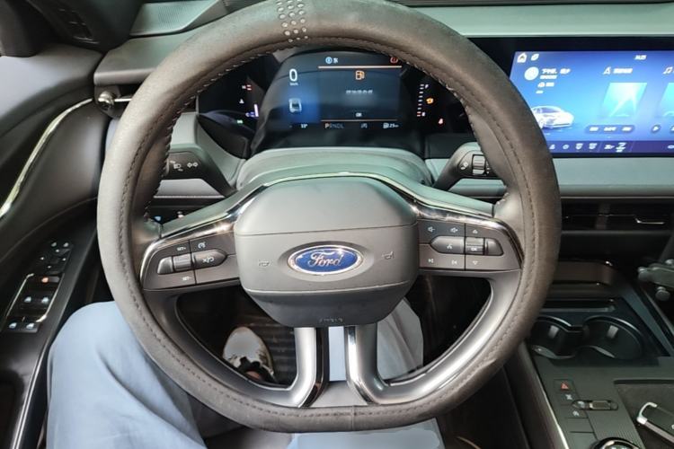 Used Ford Mondeo 2023 EcoBoost 180 Comfort Model Steering Wheel