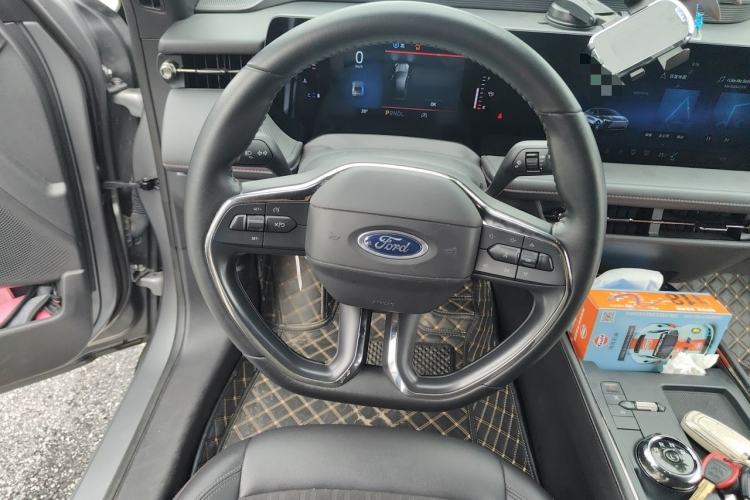Used Ford Mondeo 2023 EcoBoost 180 Comfort Model Steering Wheel