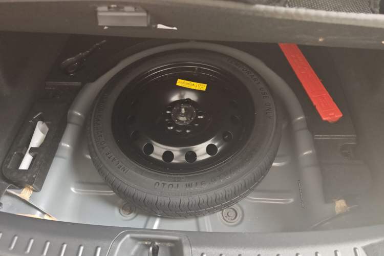Used Ford Mondeo 2023 EcoBoost 180 Luxury Model Trunk