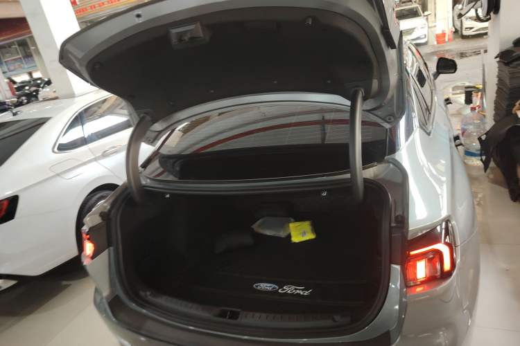 Used Ford Mondeo 2023 EcoBoost 245 Luxury Model Trunk
