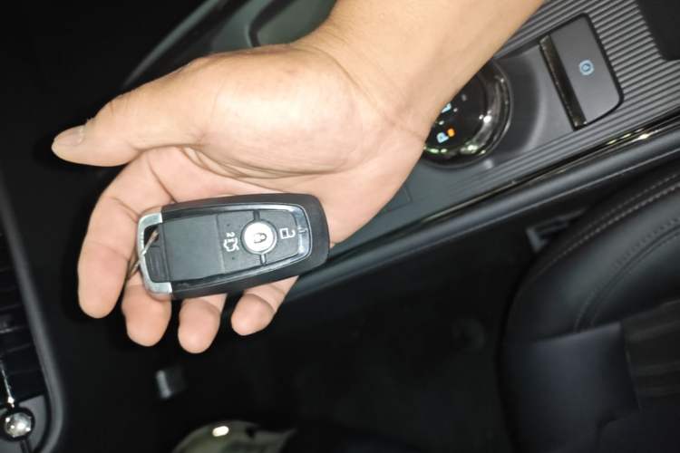 Used Ford Mondeo 2023 EcoBoost 180 Luxury Model Vehicle Key