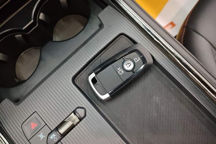 Used Ford Mondeo 2023 EcoBoost 245 Luxury Model Vehicle Key