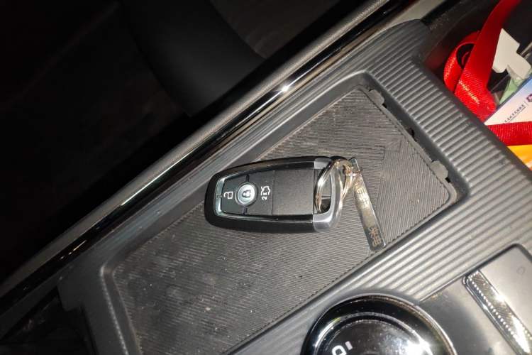 Used Ford Mondeo 2023 EcoBoost 180 Luxury Model Vehicle Key