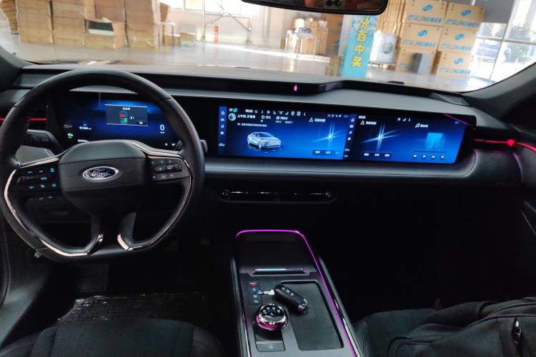 Used Ford Mondeo 2023 1.5T E-Hybrid ST-Line Audio And AC Panel