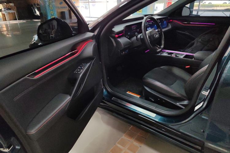 Used Ford Mondeo 2023 1.5T E-Hybrid ST-Line Driver Seat