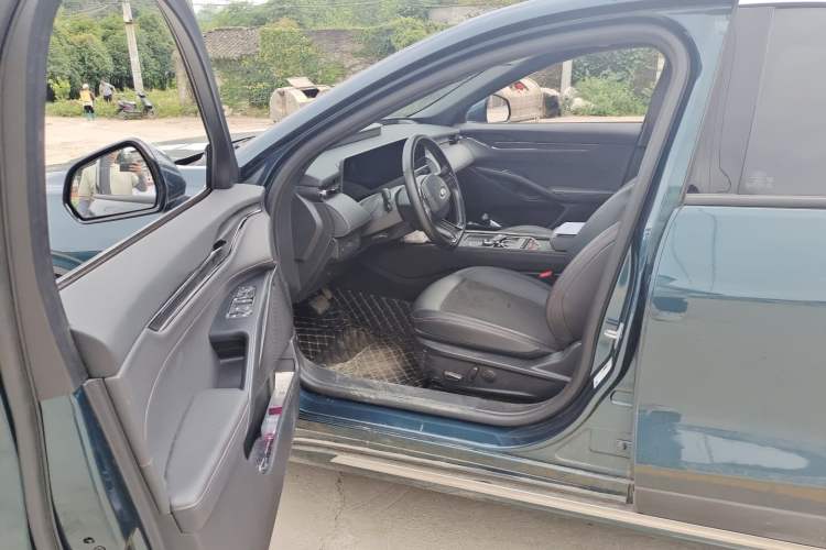 Used Ford Mondeo 2023 EcoBoost 180 Comfort Model Driver Seat