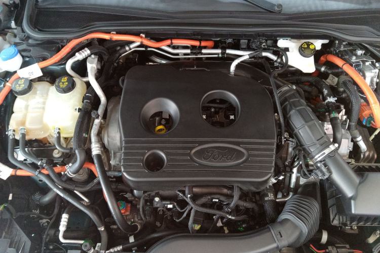 Used Ford Mondeo 2023 1.5T E-Hybrid ST-Line Engine Bay
