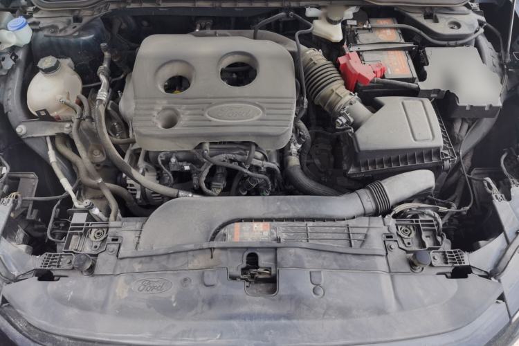 Used Ford Mondeo 2023 EcoBoost 180 Comfort Model Engine Bay