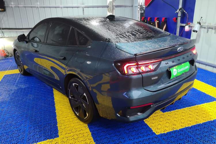 Used Ford Mondeo 2023 1.5T E-Hybrid ST-Line Exterior 2