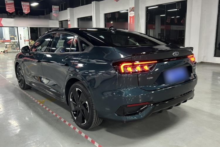 Used Ford Mondeo 2023 1.5T E-Hybrid ST-Line Exterior 4