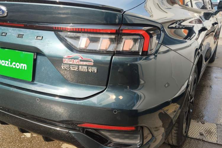 Used Ford Mondeo 2023 1.5T E-Hybrid ST-Line Exterior 6