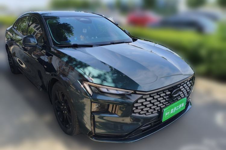 Used Ford Mondeo 2023 1.5T E-Hybrid Luxury Version Front Right 45 Deg