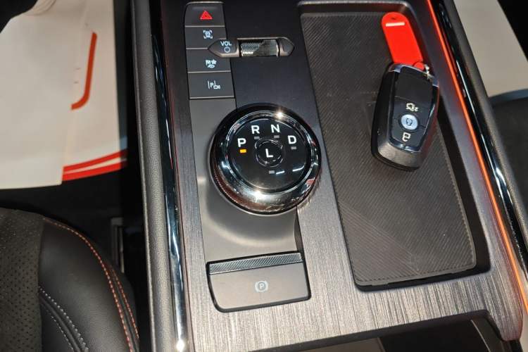 Used Ford Mondeo 2023 1.5T E-Hybrid ST-Line Gear Lever