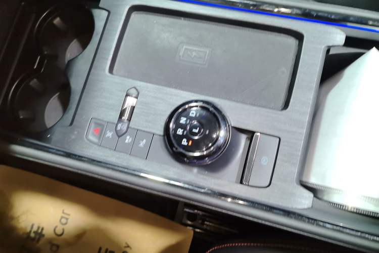 Used Ford Mondeo 2023 1.5T E-Hybrid ST-Line Gear Lever