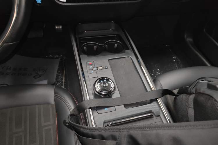 Used Ford Mondeo 2023 EcoBoost 180 Comfort Model Gear Lever