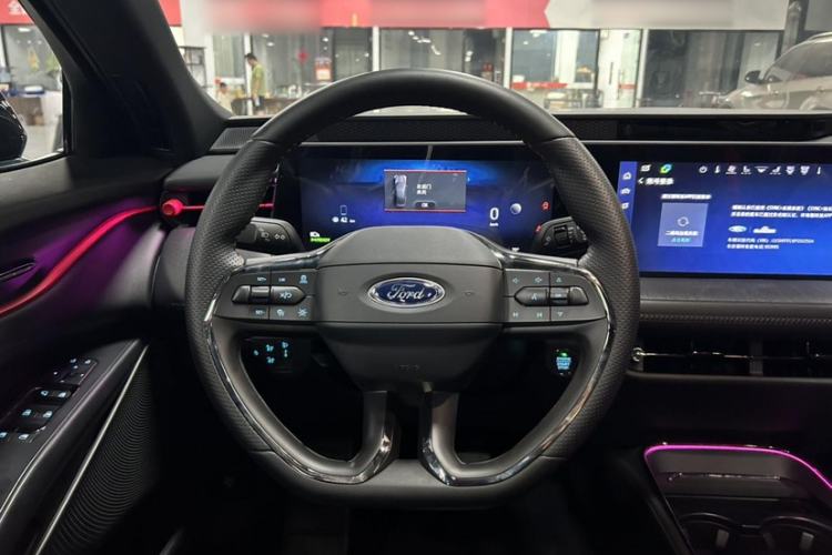 Used Ford Mondeo 2023 1.5T E-Hybrid ST-Line Interior 2