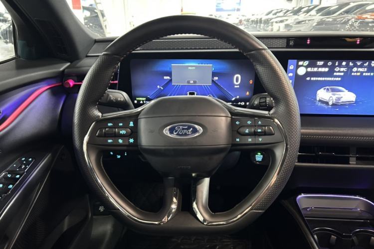 Used Ford Mondeo 2023 1.5T E-Hybrid ST-Line Interior 2