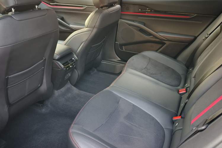 Used Ford Mondeo 2023 1.5T E-Hybrid ST-Line Interior 3