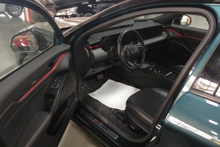 Used Ford Mondeo 2023 1.5T E-Hybrid ST-Line Interior 3