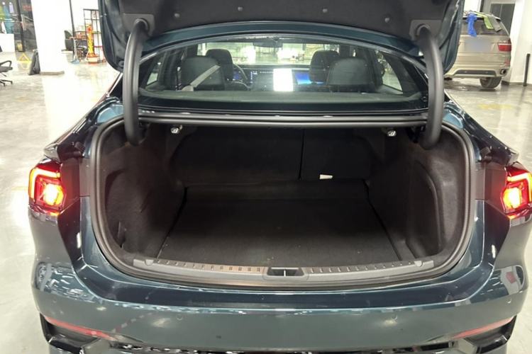 Used Ford Mondeo 2023 1.5T E-Hybrid ST-Line Interior 5