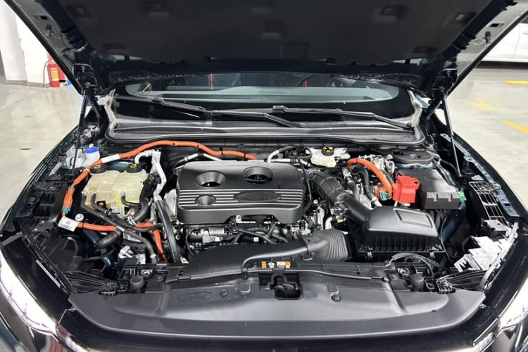 Used Ford Mondeo 2023 1.5T E-Hybrid ST-Line Interior 6