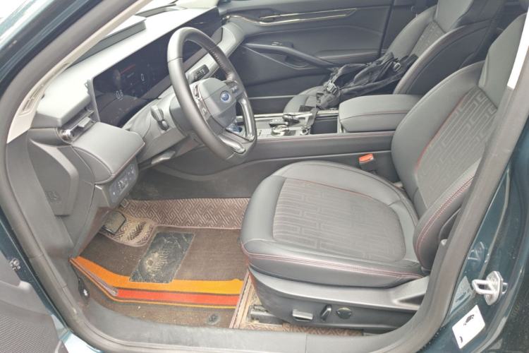 Used Ford Mondeo 2023 EcoBoost 180 Luxury Model Left Front Seat