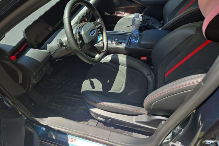 Used Ford Mondeo 2023 1.5T E-Hybrid ST-Line Left Front Seat