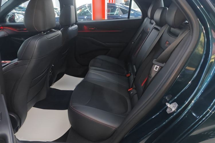 Used Ford Mondeo 2023 1.5T E-Hybrid ST-Line Left Rear Seat