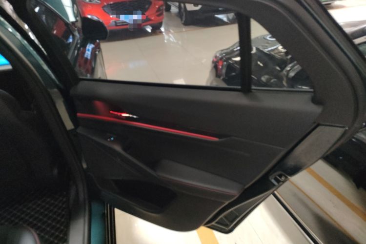 Used Ford Mondeo 2023 1.5T E-Hybrid ST-Line Right Rear Door Interior
