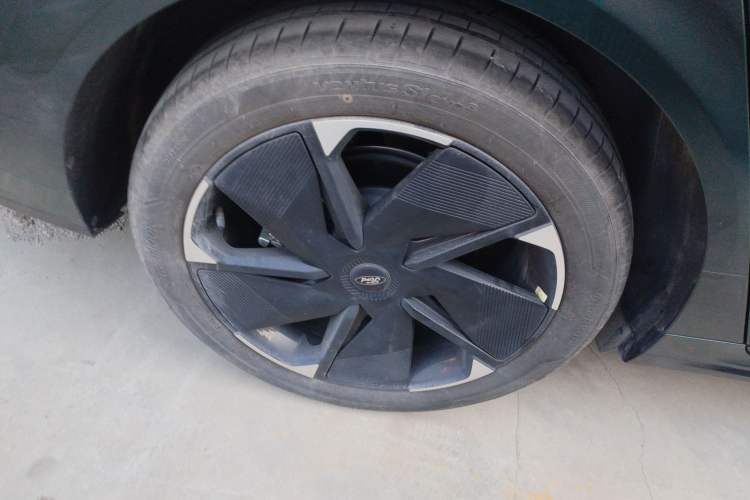 Used Ford Mondeo 2023 1.5T E-Hybrid ST-Line Right Rear Wheel Hub