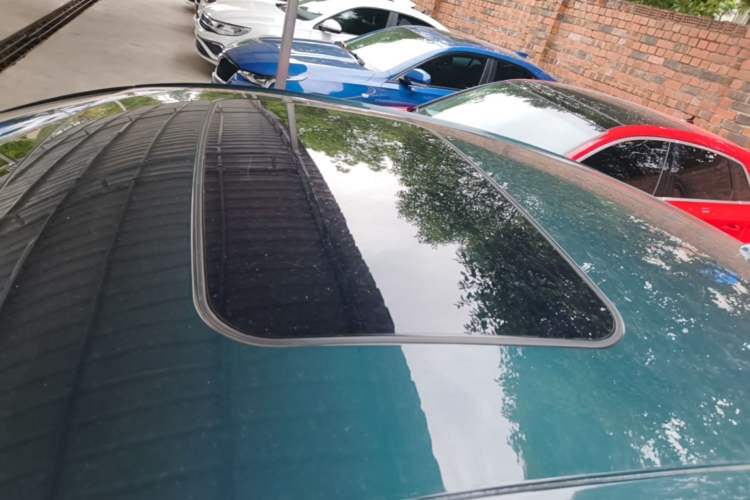 Used Ford Mondeo 2023 EcoBoost 180 Comfort Model Roof