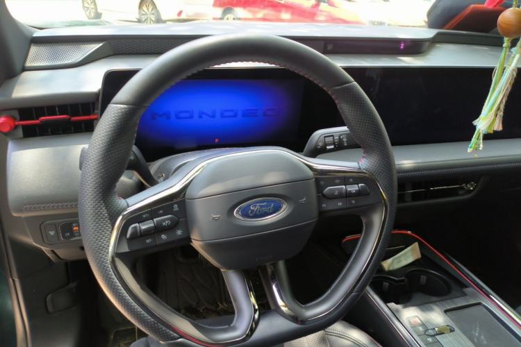 Used Ford Mondeo 2023 1.5T E-Hybrid ST-Line Steering Wheel