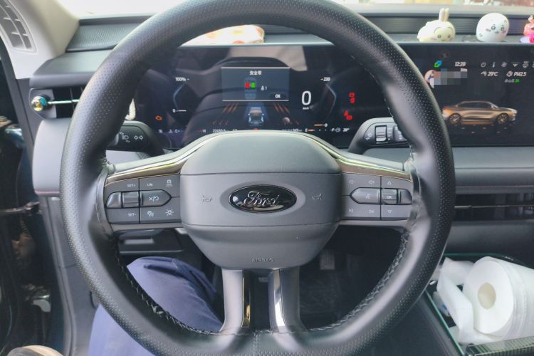 Used Ford Mondeo 2023 1.5T E-Hybrid Luxury Version Steering Wheel