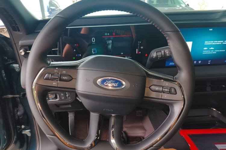 Used Ford Mondeo 2023 EcoBoost 180 Comfort Model Steering Wheel